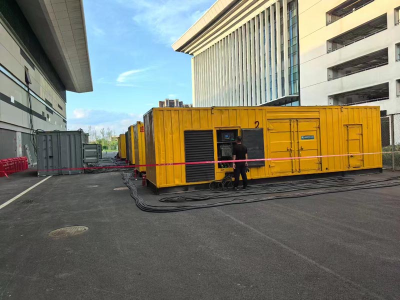 商州柴油发电机冬季保养注意事项?